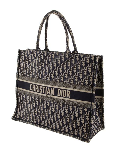 christian dior sac prix|christian dior tote bag details.